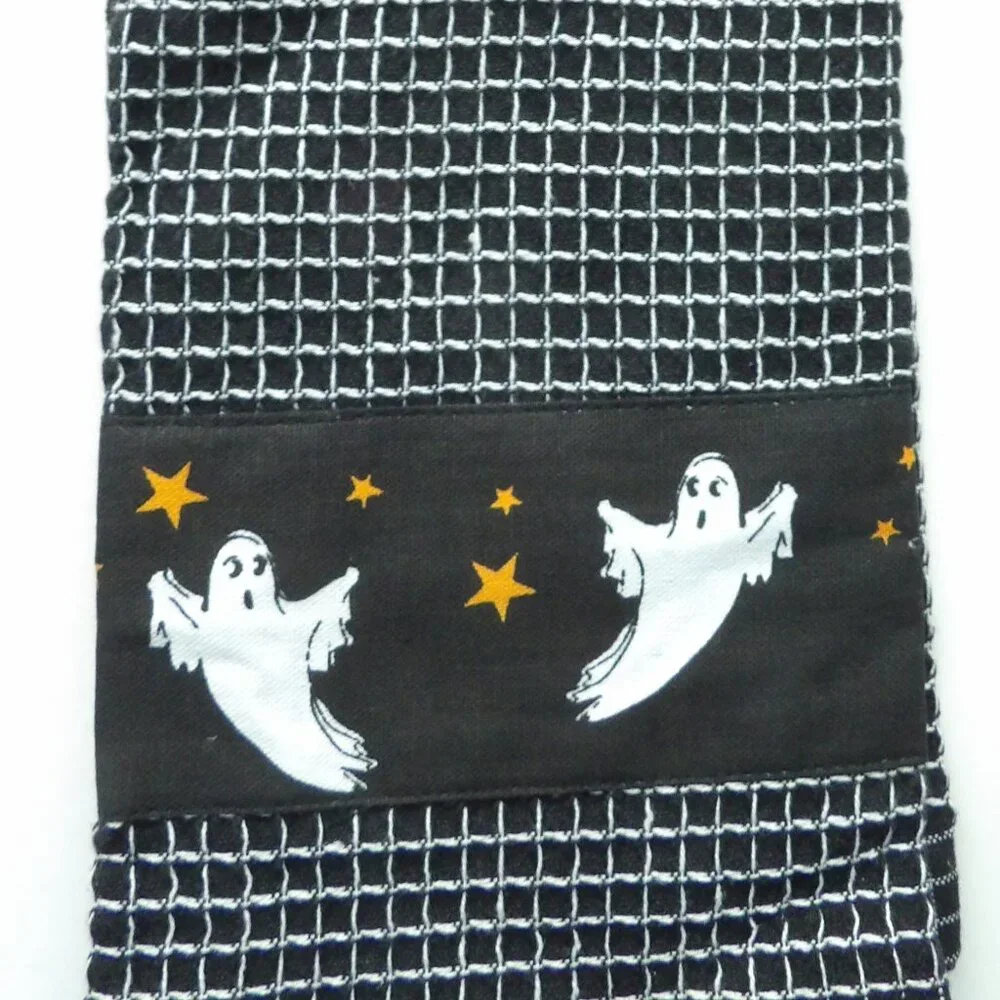 Bundle of 4 Halloween Themed Hand Towels Dish Towels NWT Good Witch Ghost